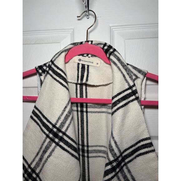 The Impeccable Pig black and ivory vest size medium - Picture 3 of 3